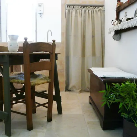 Casetta Titty Apartment *